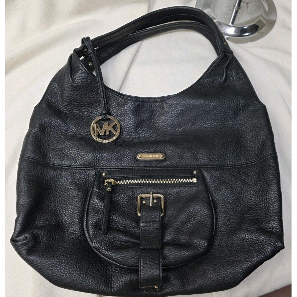 Michael Kors Large Austin Pebbled Black Leather Shoulder Bag Retail $348